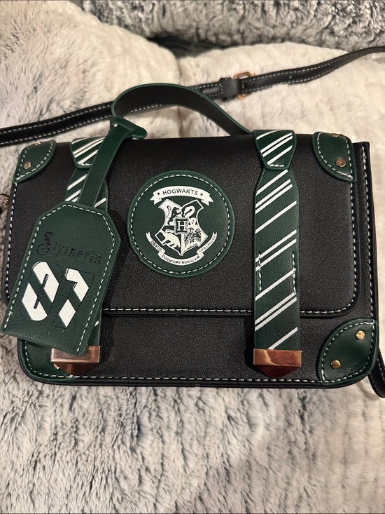 Handbags - Black & Green Slytherin Crossbody Purse